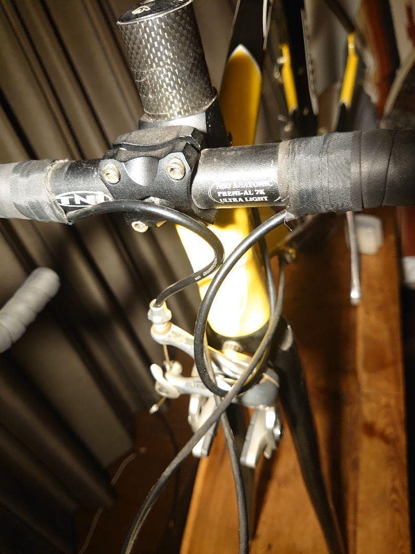 TNI ロードバイク　ホイールなし　横浜市中区で受取