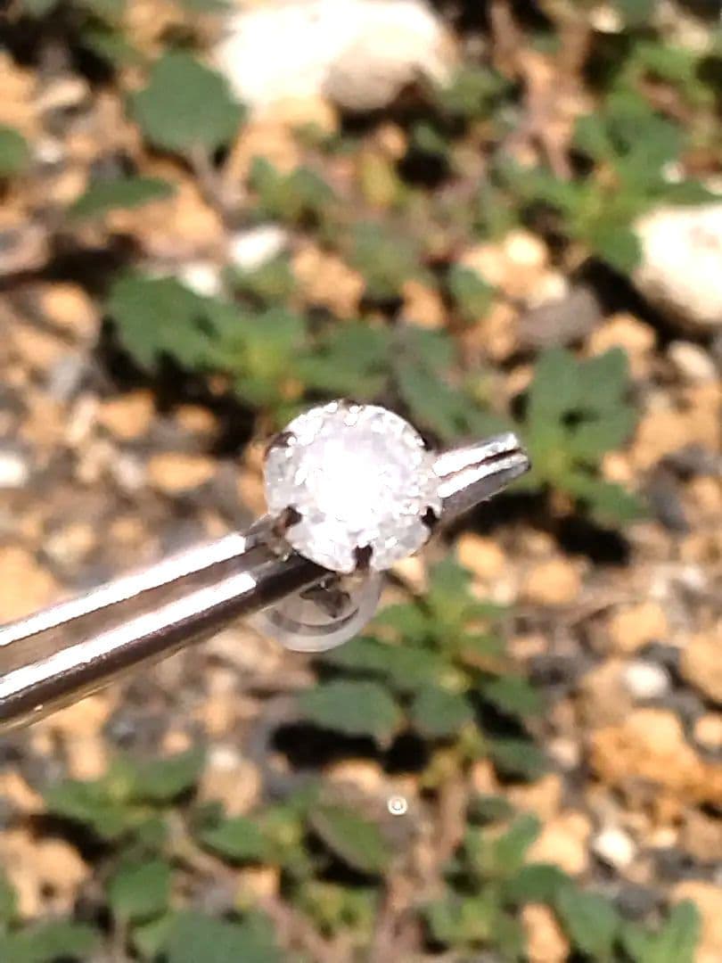 hiro 1カラットダイヤモンドピアス 片耳用