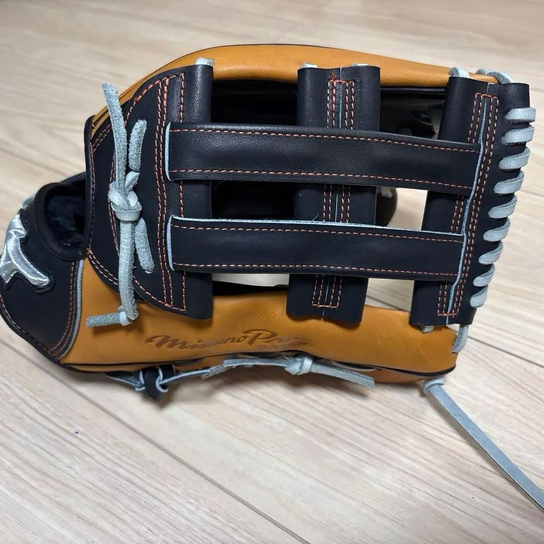 Mizuno 硬式グローブ 外野手用　オレンジ/黒 オーダーグラブ2025年作成