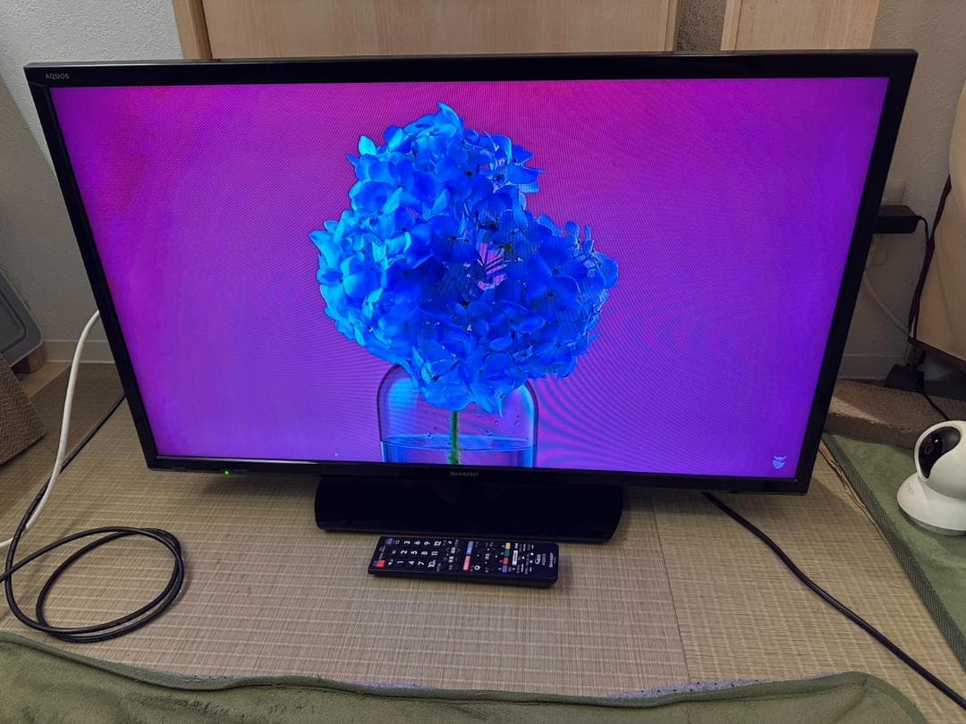 SHARP シャープ　32型　テレビ 2T-C32AE1 2018年製　超美品！