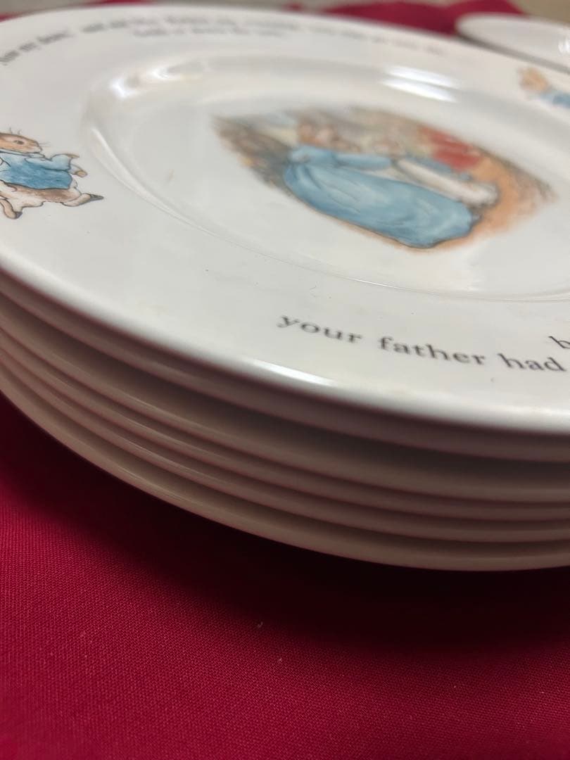 ピーターラビット　食器セット　新品　２６点