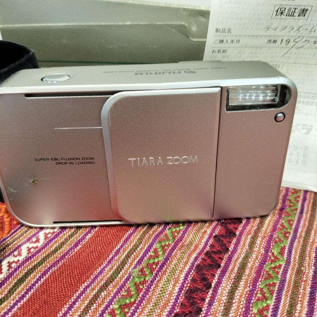 FUJIFILM 富士フイルム TIARA ZOOM コンパクトフィルムカメラ