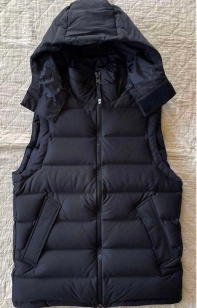 Y-3　ワイスリー　ヨウジヤマモト　アウター　ダウンベスト　ダウン　ベスト　XS