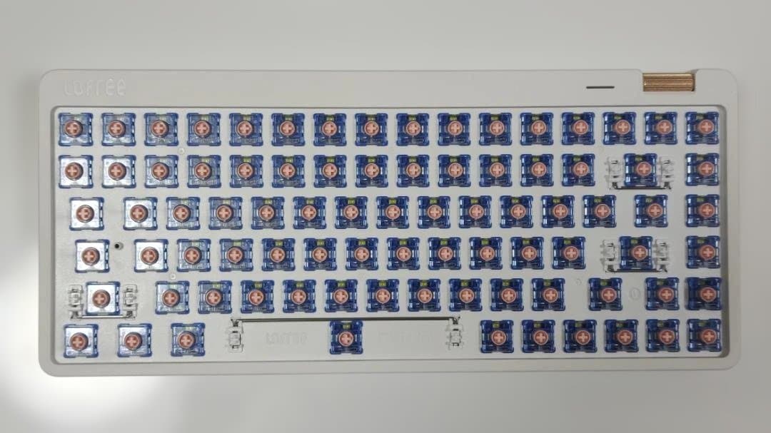 静音仕様LOFREE Flow Lite 84（ホワイト）【最新Pink軸搭載】