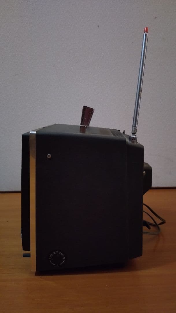 レトロなSonyブラウン管テレビ