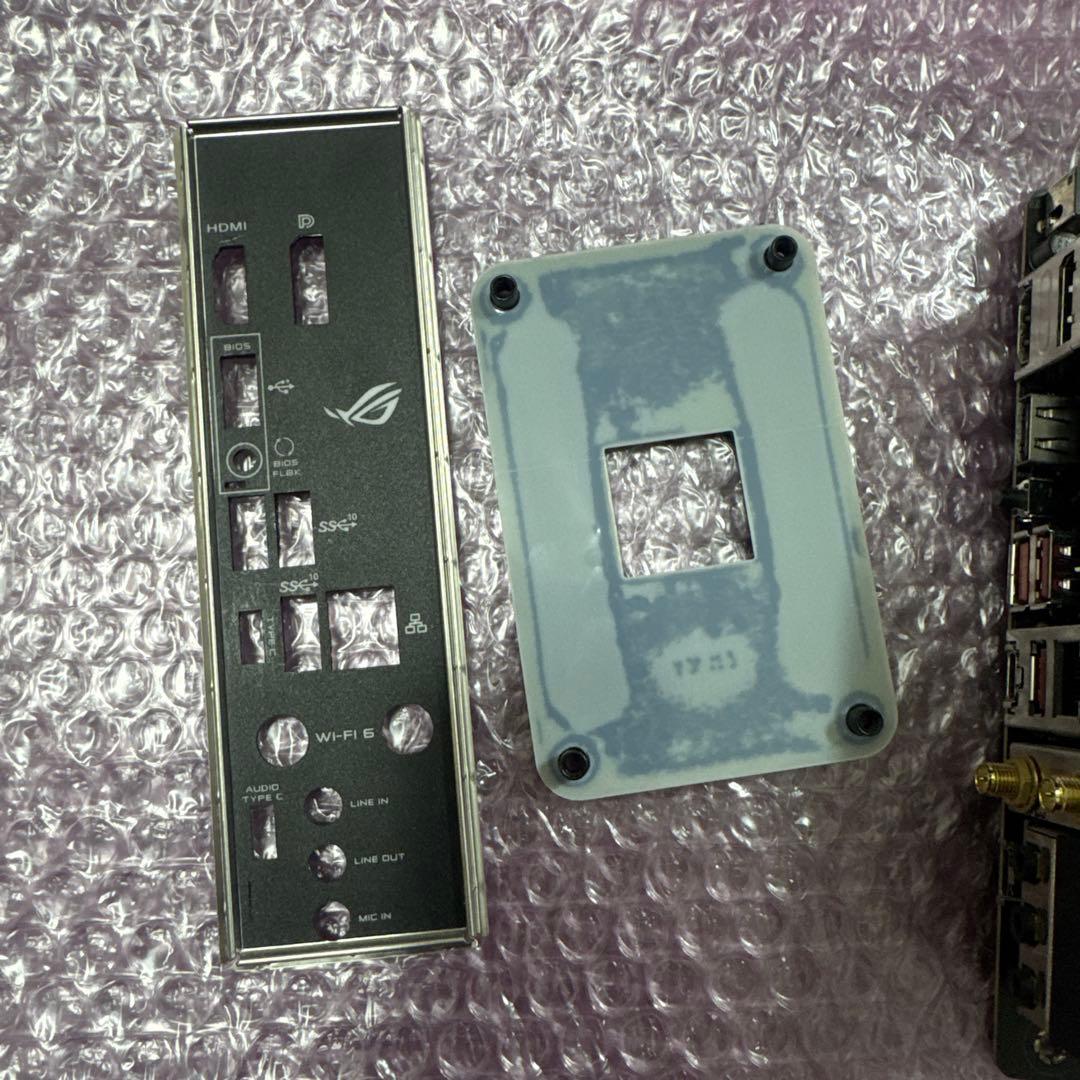 AMD Ryzen 9 5950X + ROG B550-I CPUセット