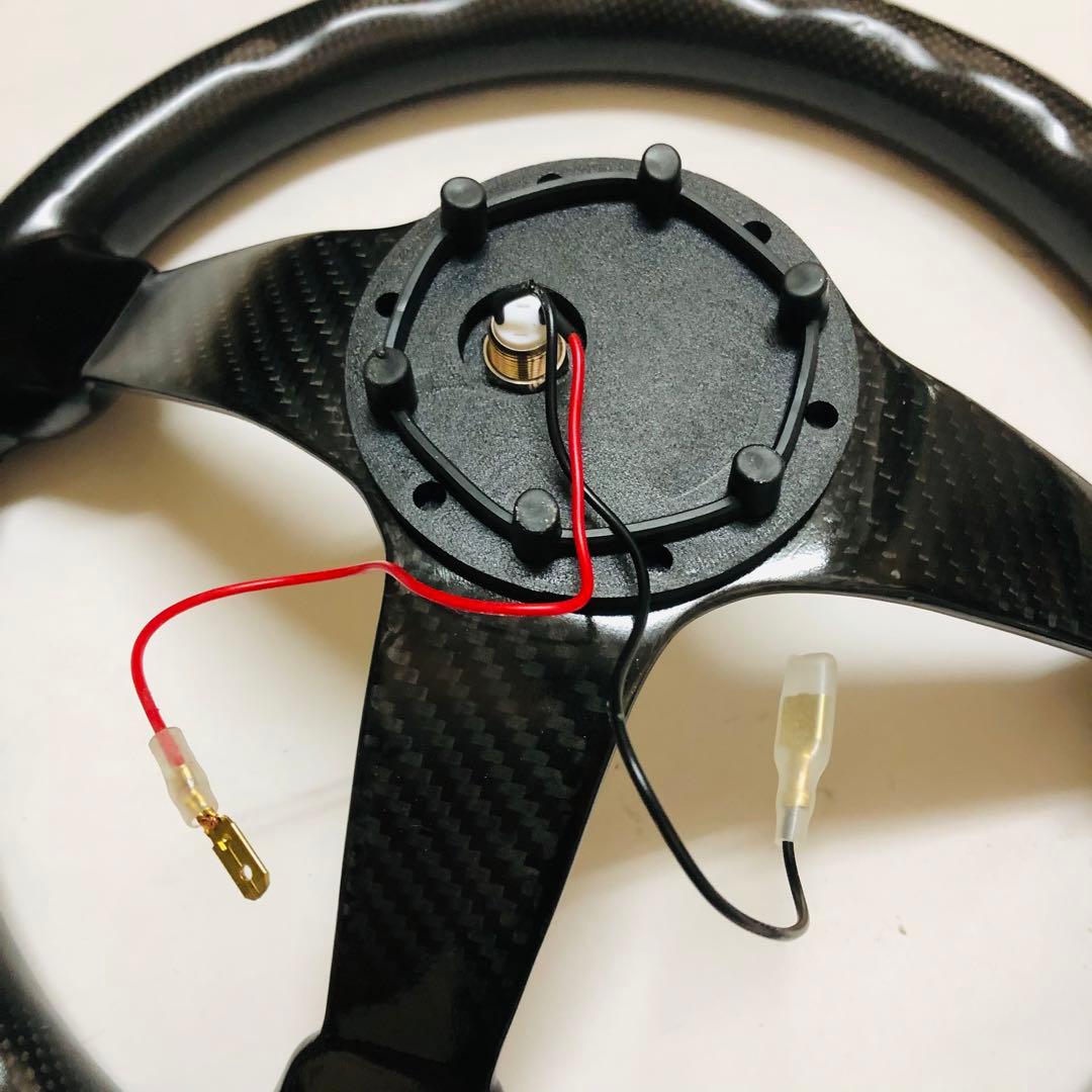 ドライカーボン3スポーク ステアリングホイールMOMOピッチ