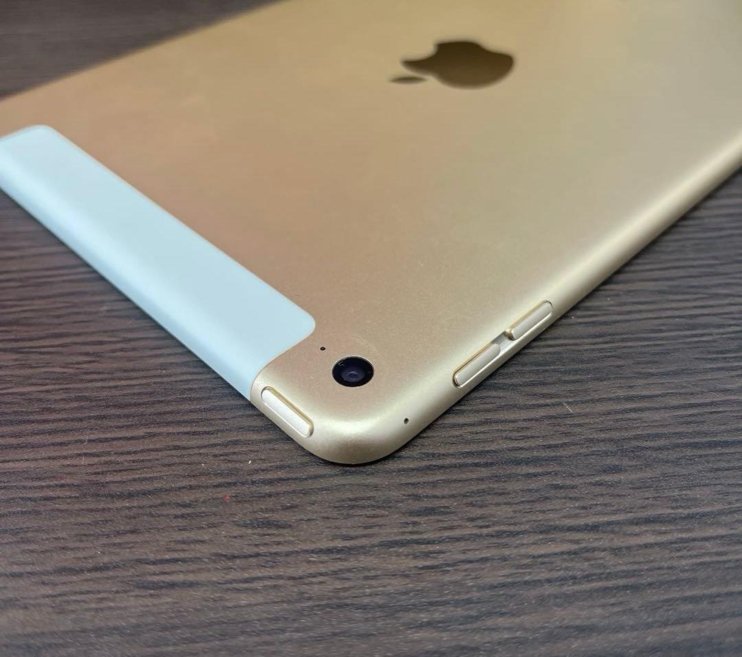 Apple iPad mini 4 128GB simフリー 本体のみ