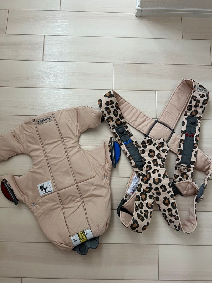 BABYBJÖRN mini ヒョウ柄 レオパード柄 抱っこ紐