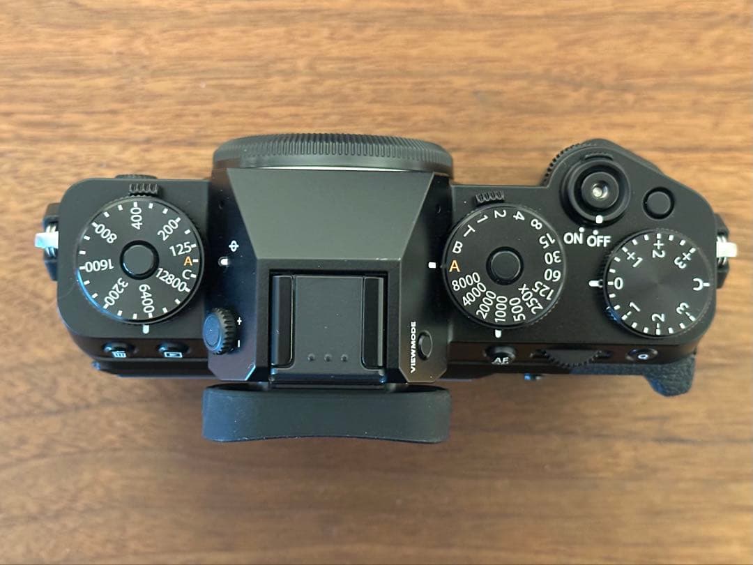 【美品】FUJIFILM X-T5 ボディ ブラック／ショット数777枚