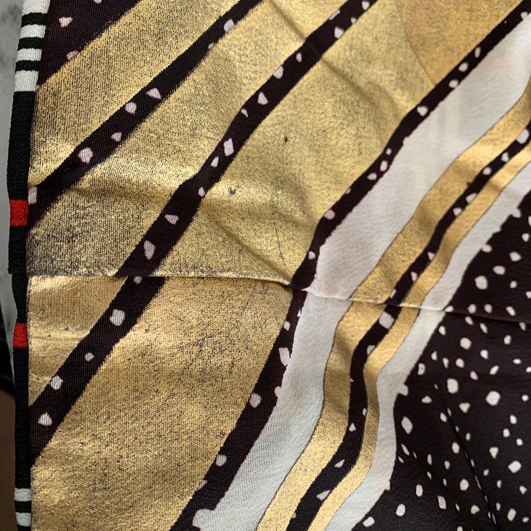 男踊り衣装　黒地に金