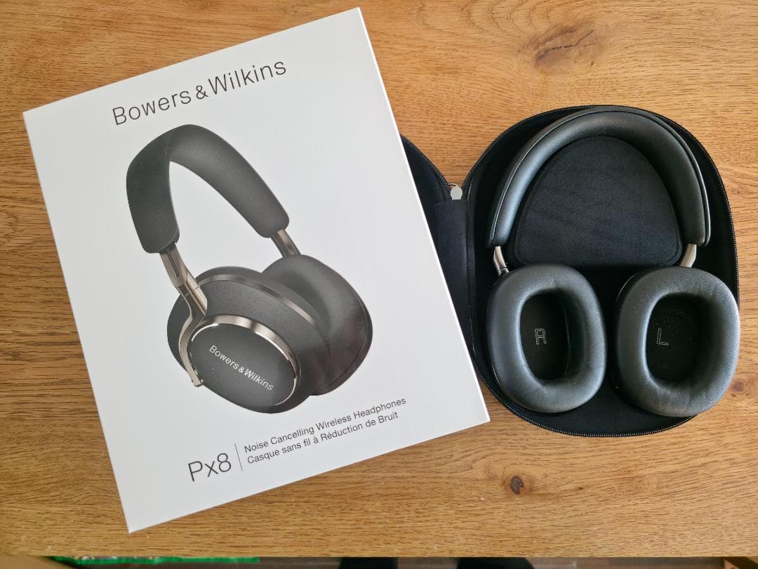 ヘッドホン Bowers & Wilkins PX8