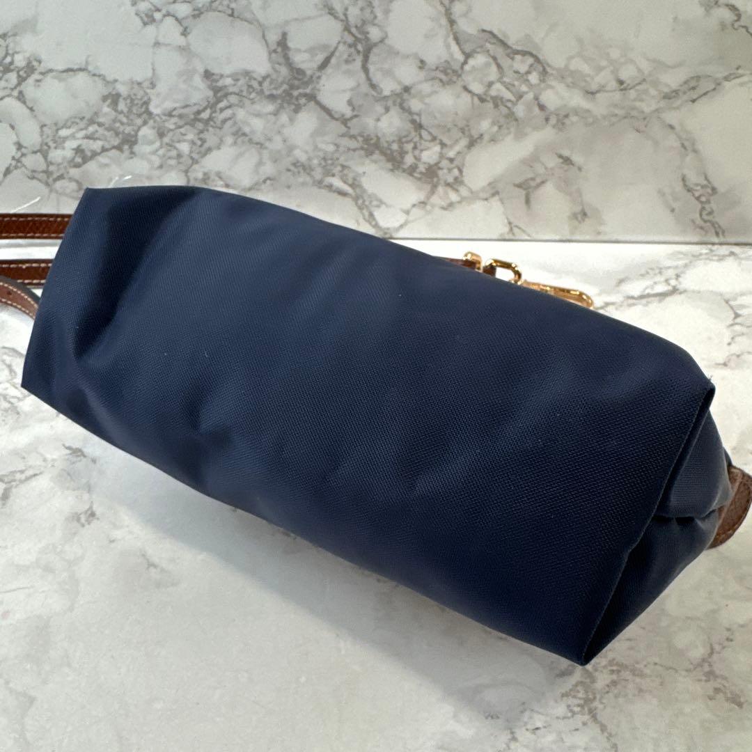 ほぼ未使用品 LONGCHAMP ロンシャン プリアージュ プチショルダーバッグ