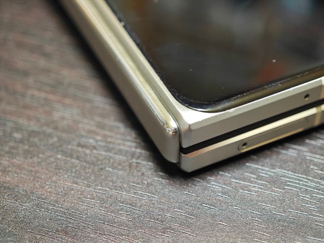 【B品】OPPO Find N2 256GB ホワイト