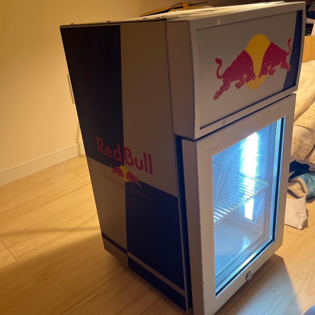 非売品　Red Bull 冷蔵庫