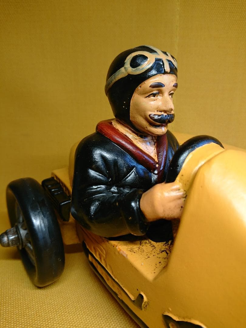 【美品】ビンテージ　レースカー　陶器　置物　インテリア　工芸品　美術品A2974