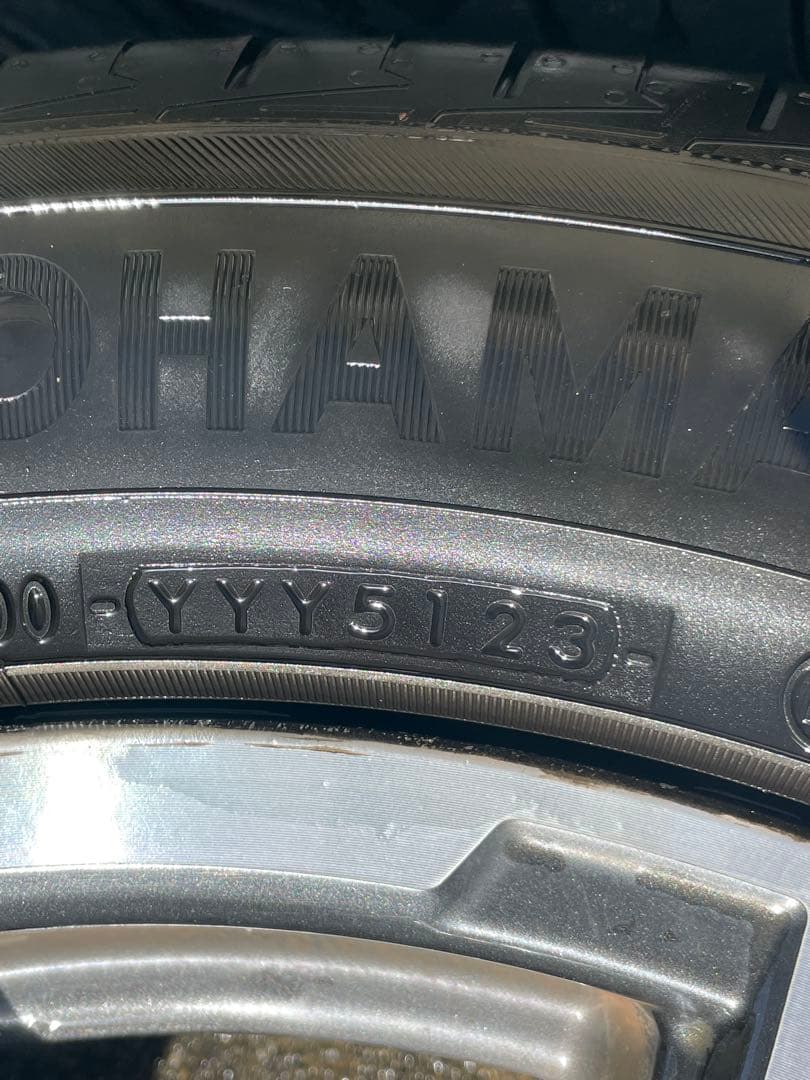 フォレスター　アドバンス ホイール・タイヤセット 18インチ、アドバンdBセット