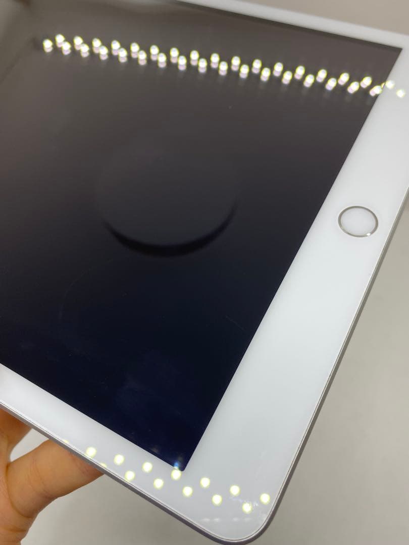 Ipad 第8世代 32GB Wi-Fi + Cellular 41246