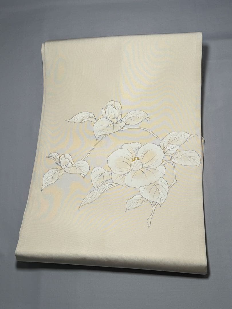 [美品] 塩瀬　名古屋帯　正絹　お太鼓柄　椿　洒落帯　白　カジュアル　小紋　無地