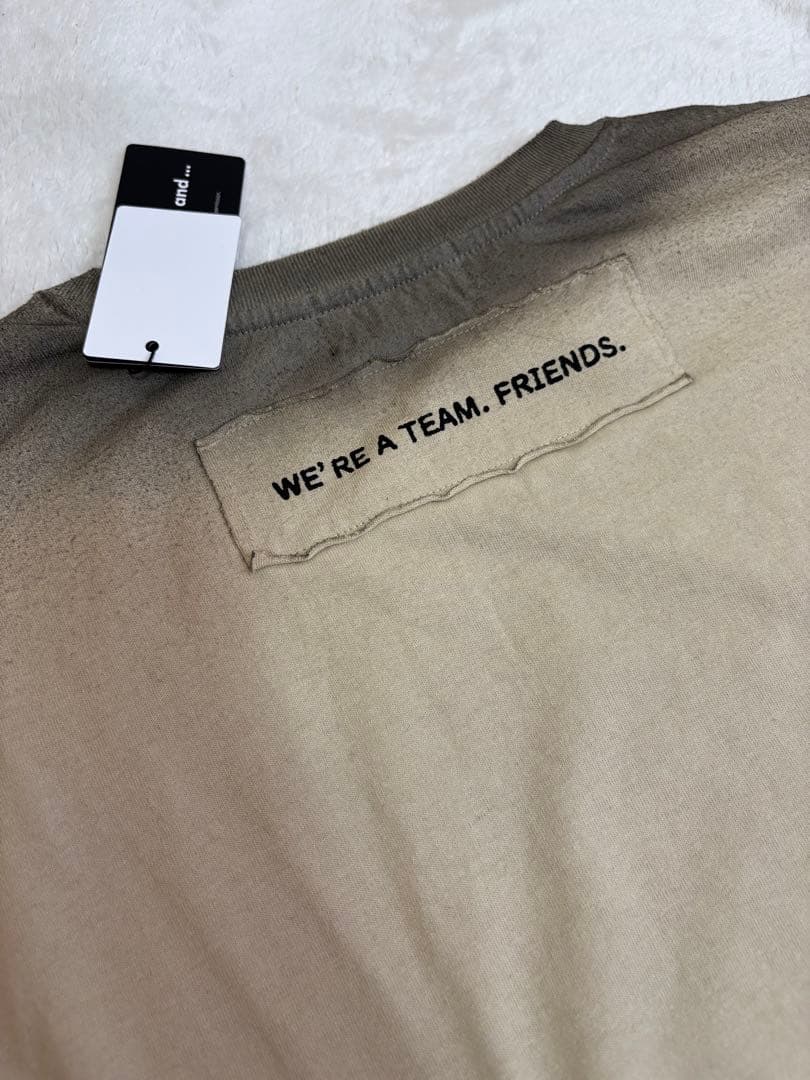 STRANGER THINGS コラボ スプレーアソートロングTシャツ Mサイズ