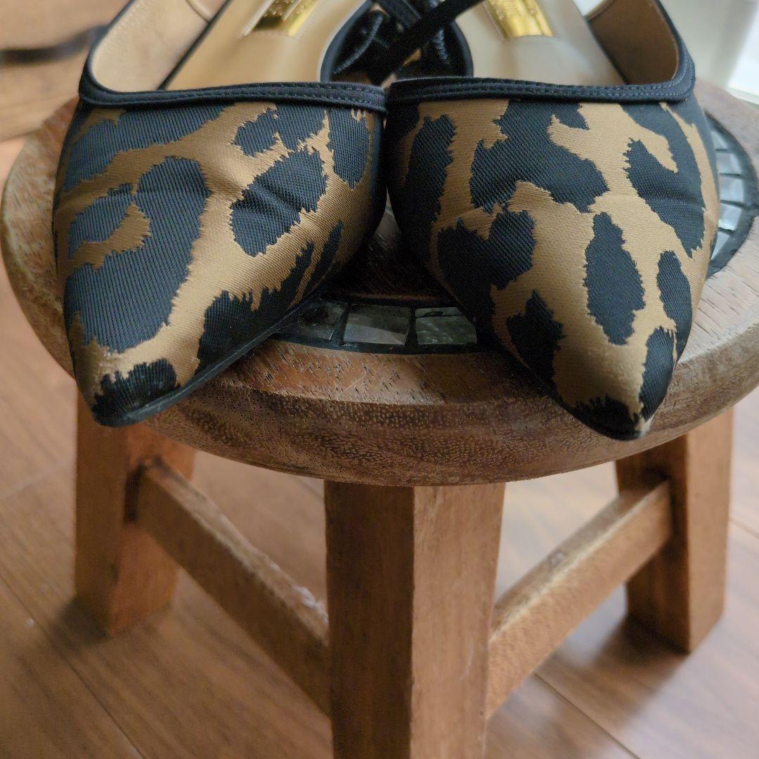 GRISEポインテッドコンビストラップスリングバック