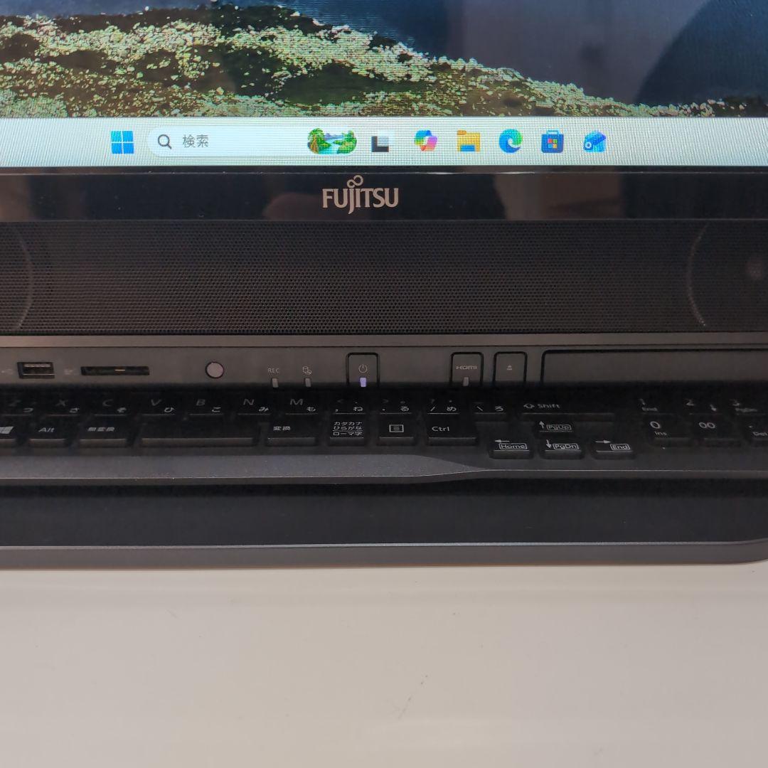 日本製 富士通一体型パソコン i7★W録画★顔認証★Office★M32GB