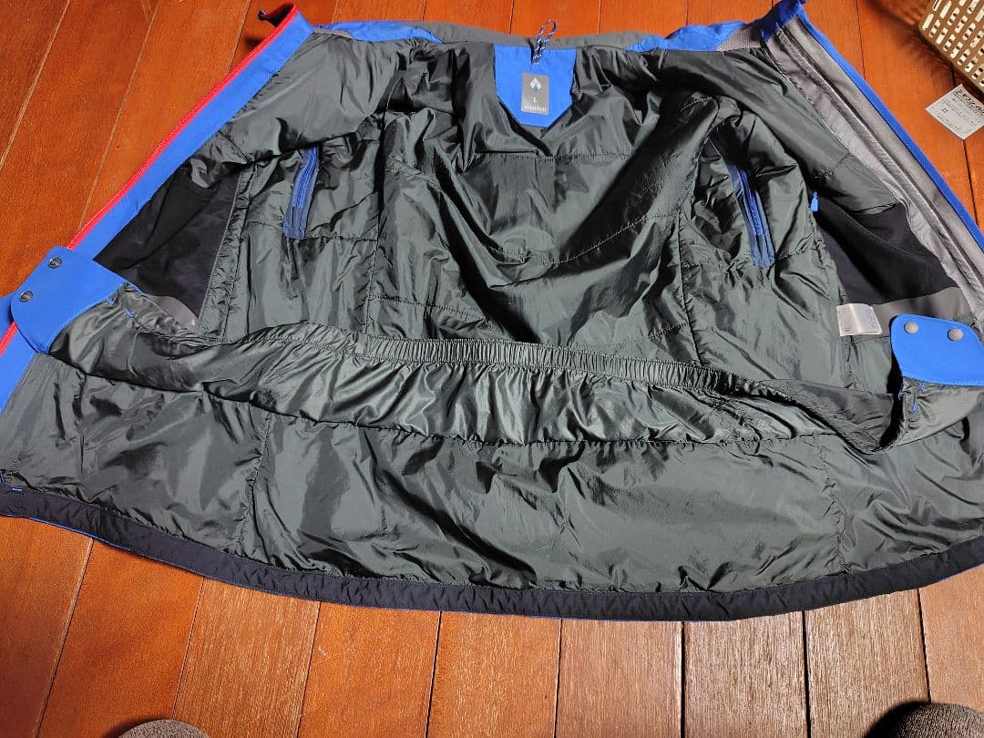 モンベルスキーウェアジャケット