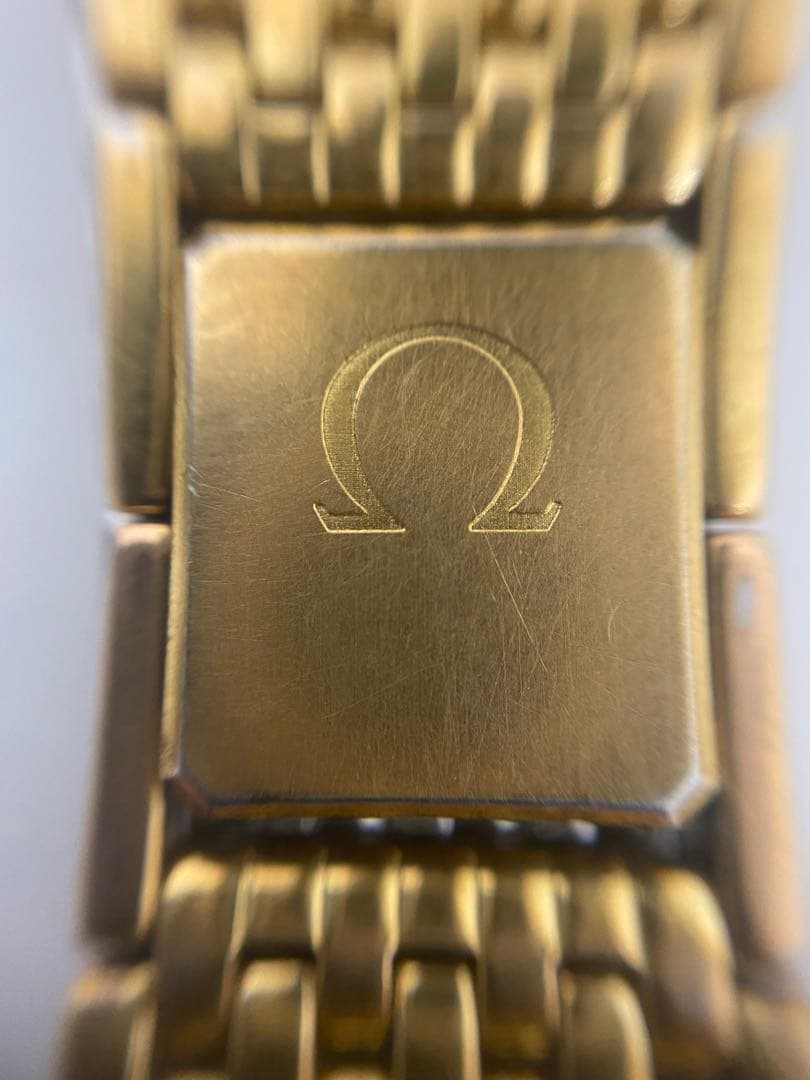 タ*カ様 3-1575 OMEGA De Ville 1377 ゴールド 時計