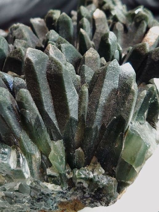 龍神の水晶✧超希少ヒンドゥーグリーン緑水晶クラスター✺Ganesh Himal