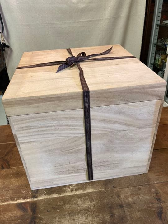 高麗青磁 振興　大きな　花瓶 置物　壷　花器　木箱付き　中国　骨董