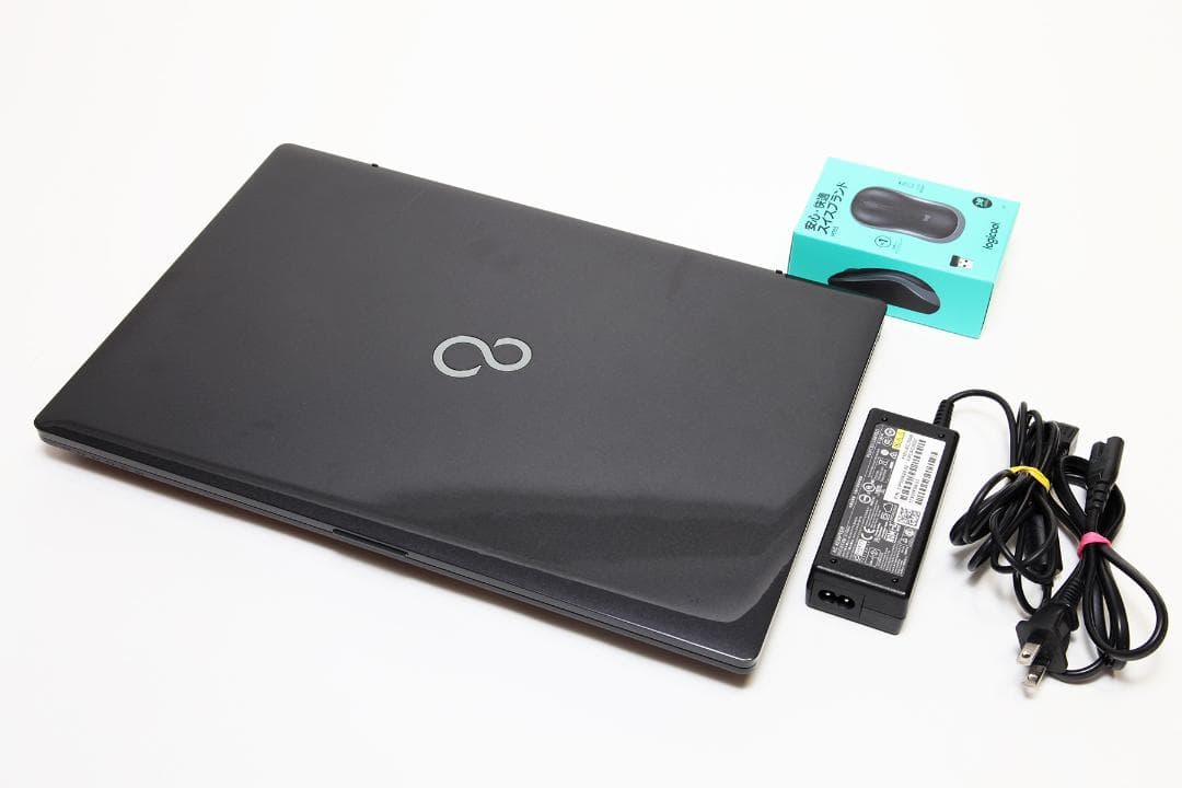 【Office／DVDドライブ／SSD／設定済】FUJITSU LIFEBOOK