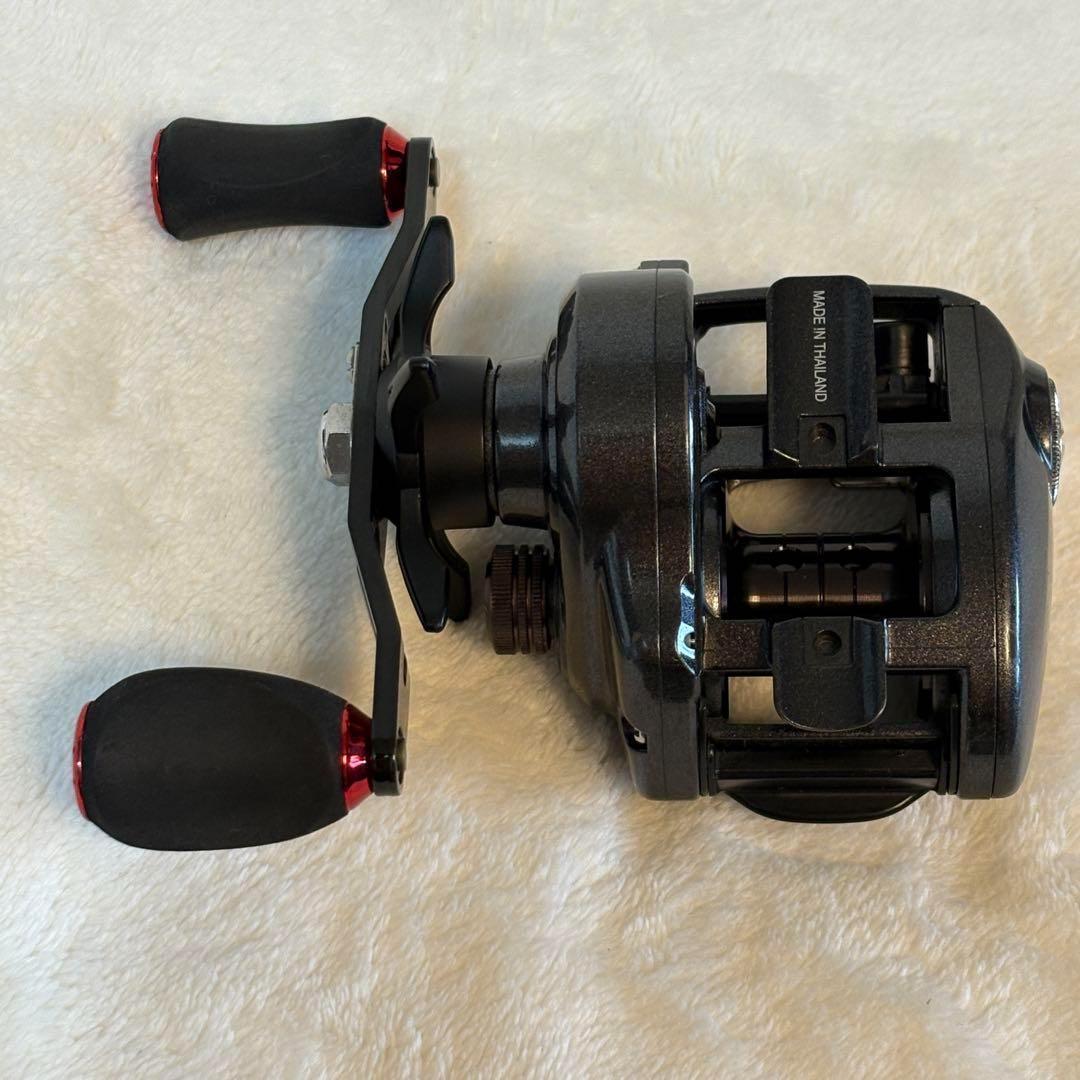 ダイワ タトゥーラ TWS 100H 6.3 US ベイト リール 右巻