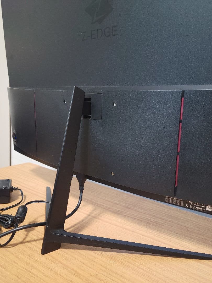 美品　Z-EDGE UG27P 240hz 27インチゲーミングモニター