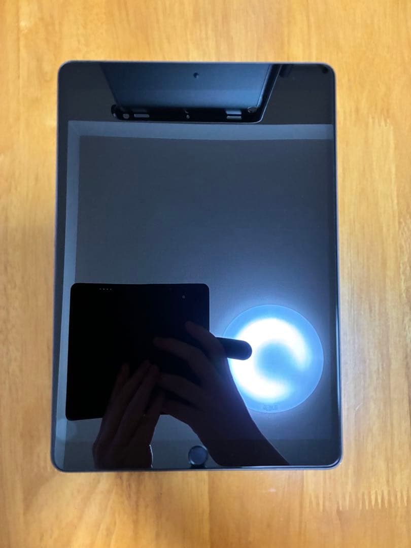 る*な様 iPad Air 第3世代(256GB,スペースグレイ)