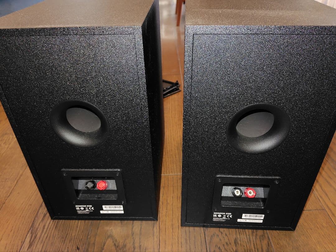 ポークオーディオ　モニタスピーカー　XT-20