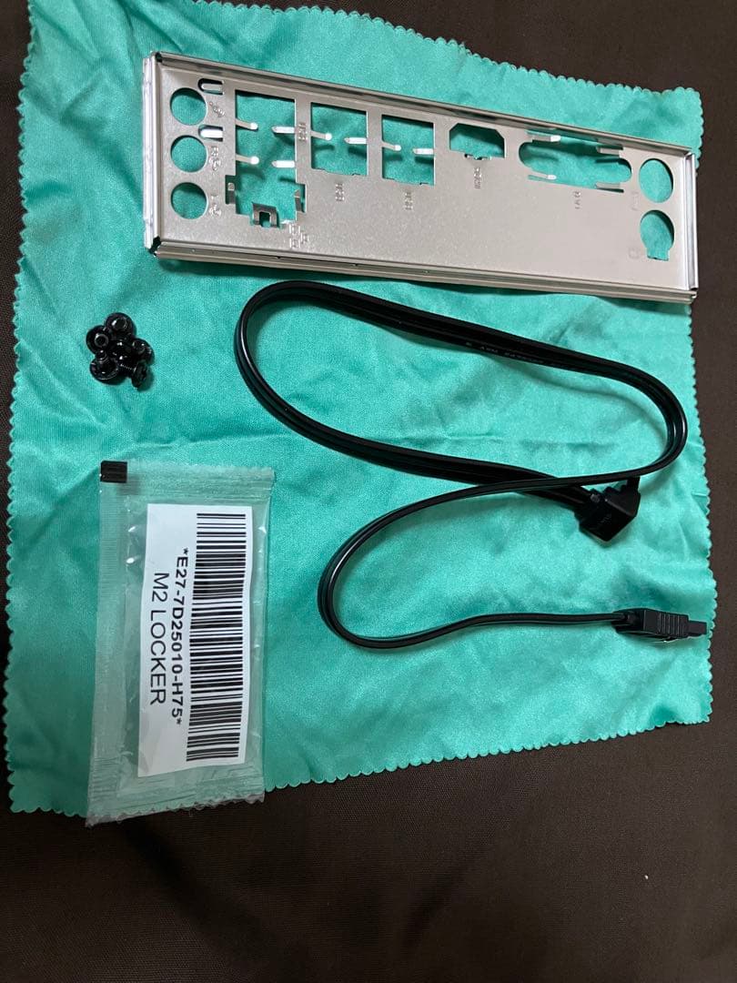 【ほぼ未使用】CPU Ryzen 5 5500 (MSI製マザボセット＋α)