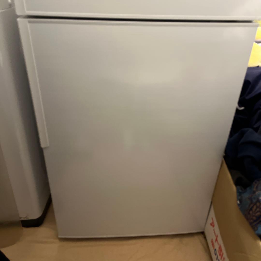 【美品】シャープ 冷蔵庫 ホワイト SJ-PD28G 2021年製