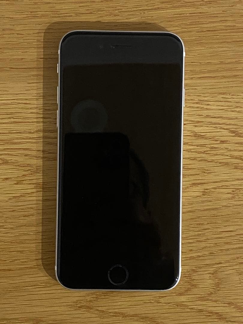 iPhone SE 第2世代 64GB ホワイト SIMフリー バッテリー90%