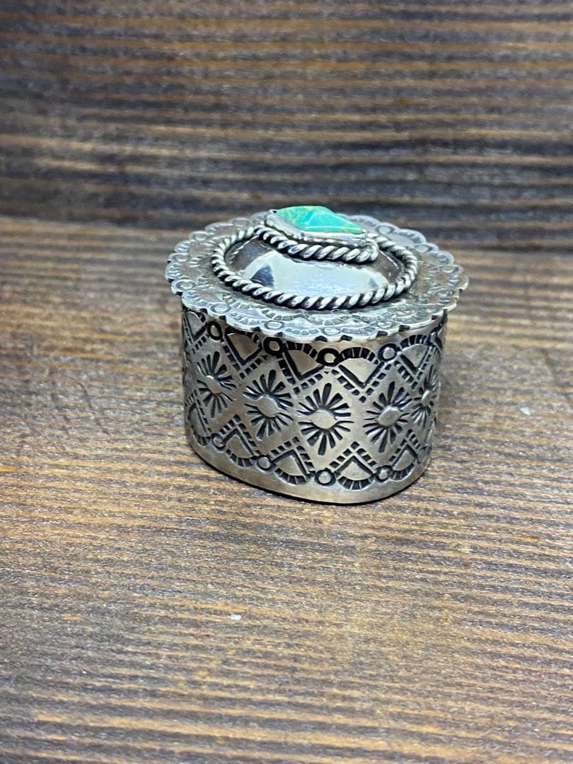 シルバー　小物入れ　インディアンジュエリー