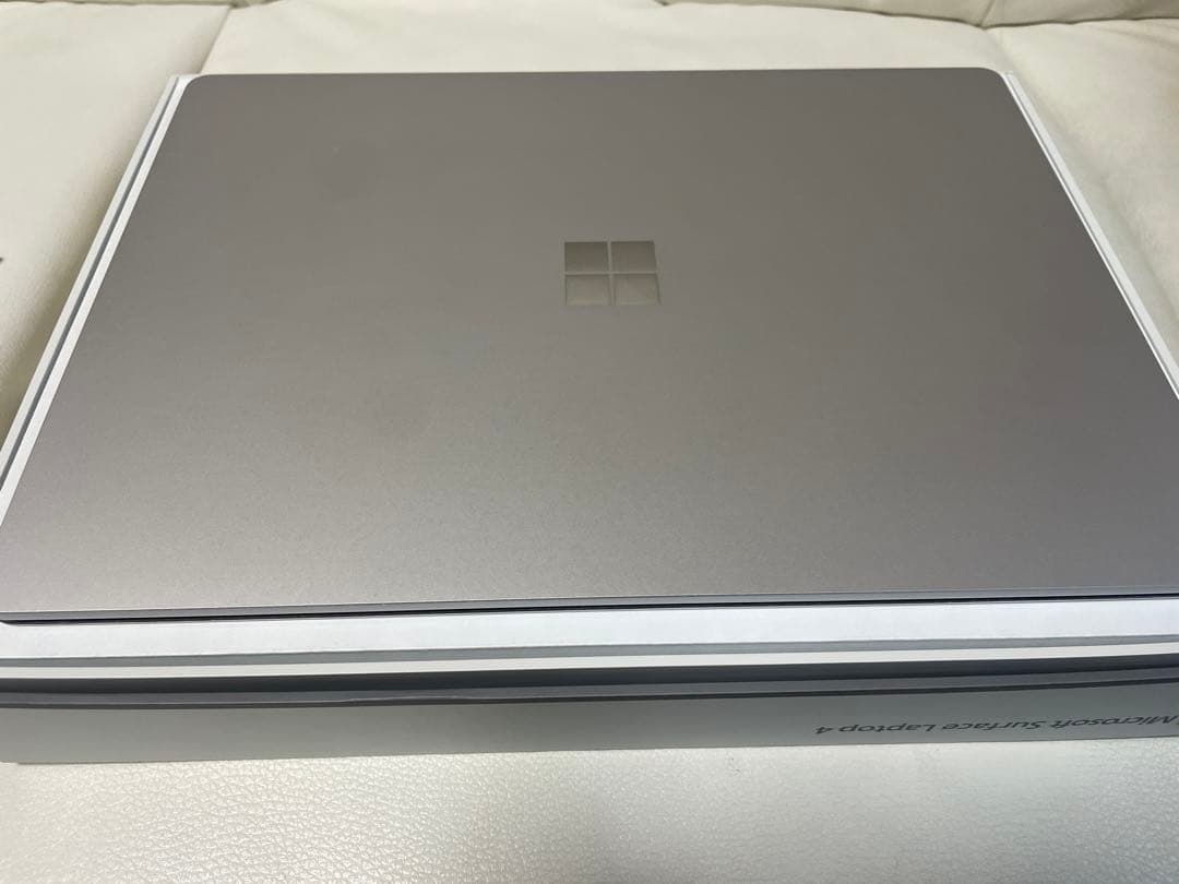 Windowsノート本体 Surface Laptop 4