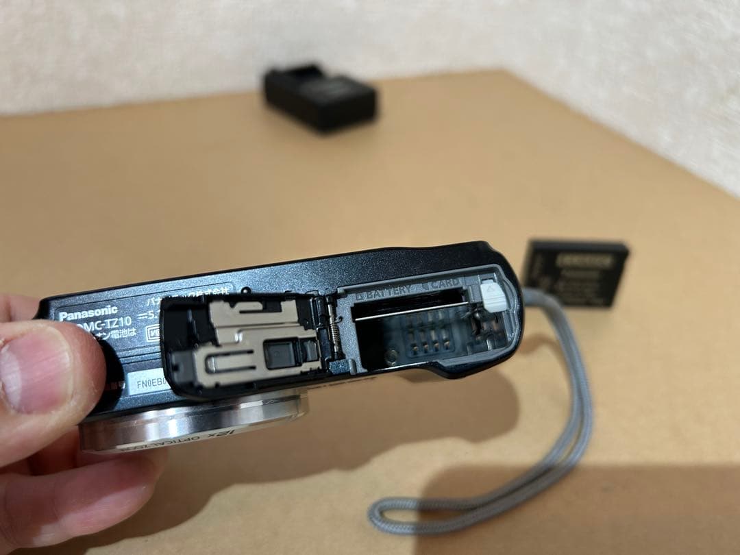 【本日発送】Panasonic LUMIX DMC-TZ10