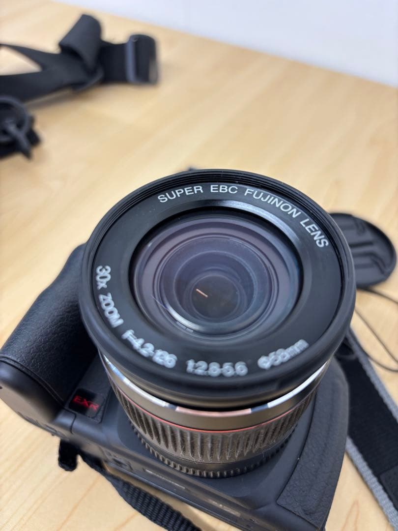 FUJIFILM FINEPIX HS20EXR 30倍ズーム