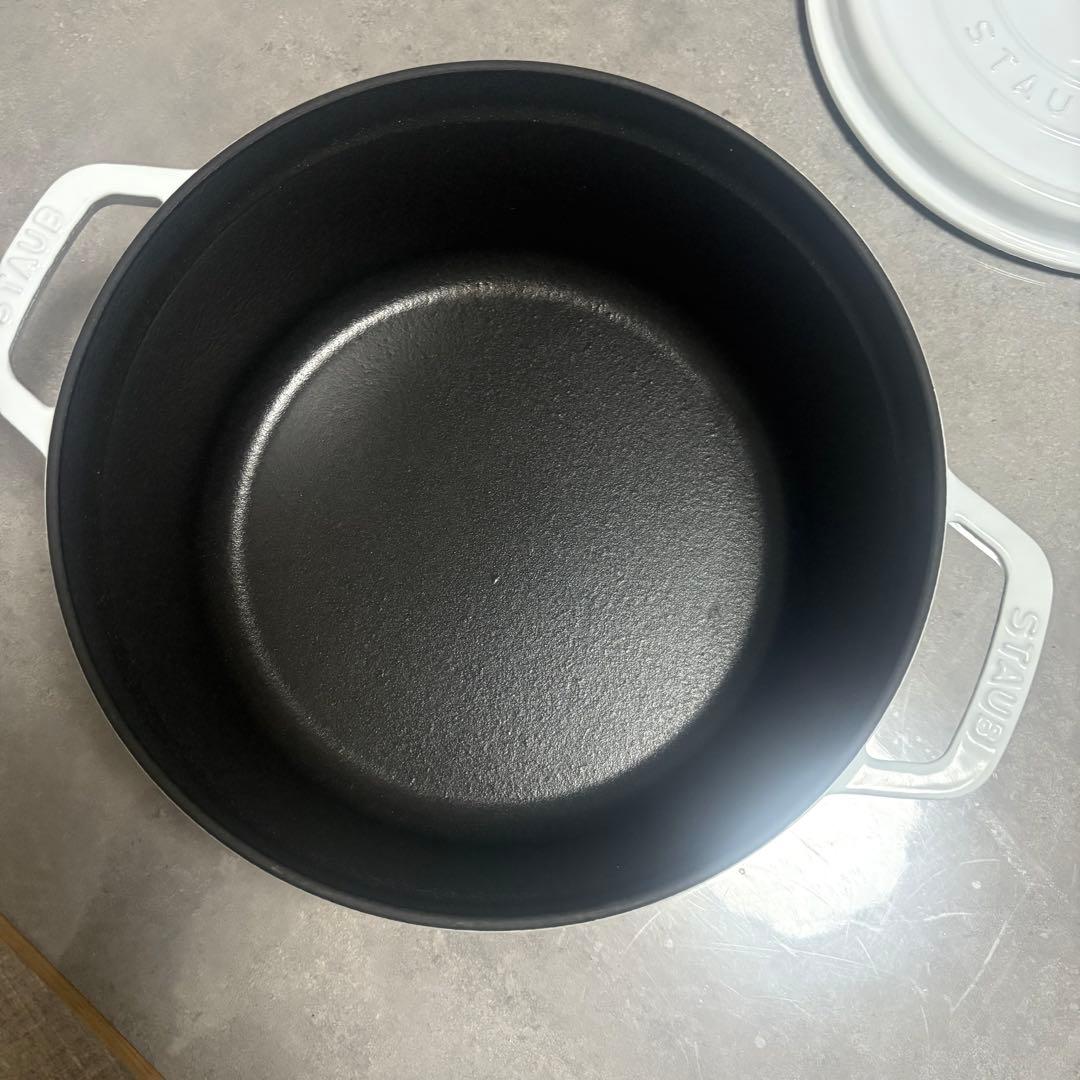 STAUB 24cm ホワイト
