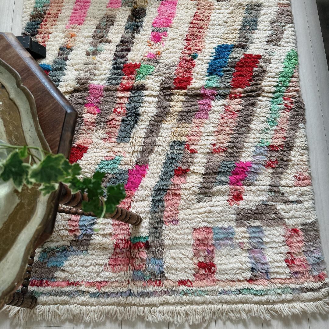 モロッコ製ヴィンテージラグ143 レア マゼンタピンク ミントグリーン ブルー