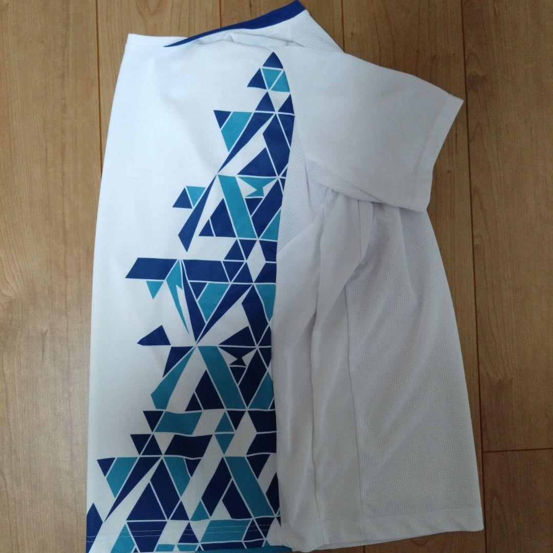 YONEXシャツ2着セット