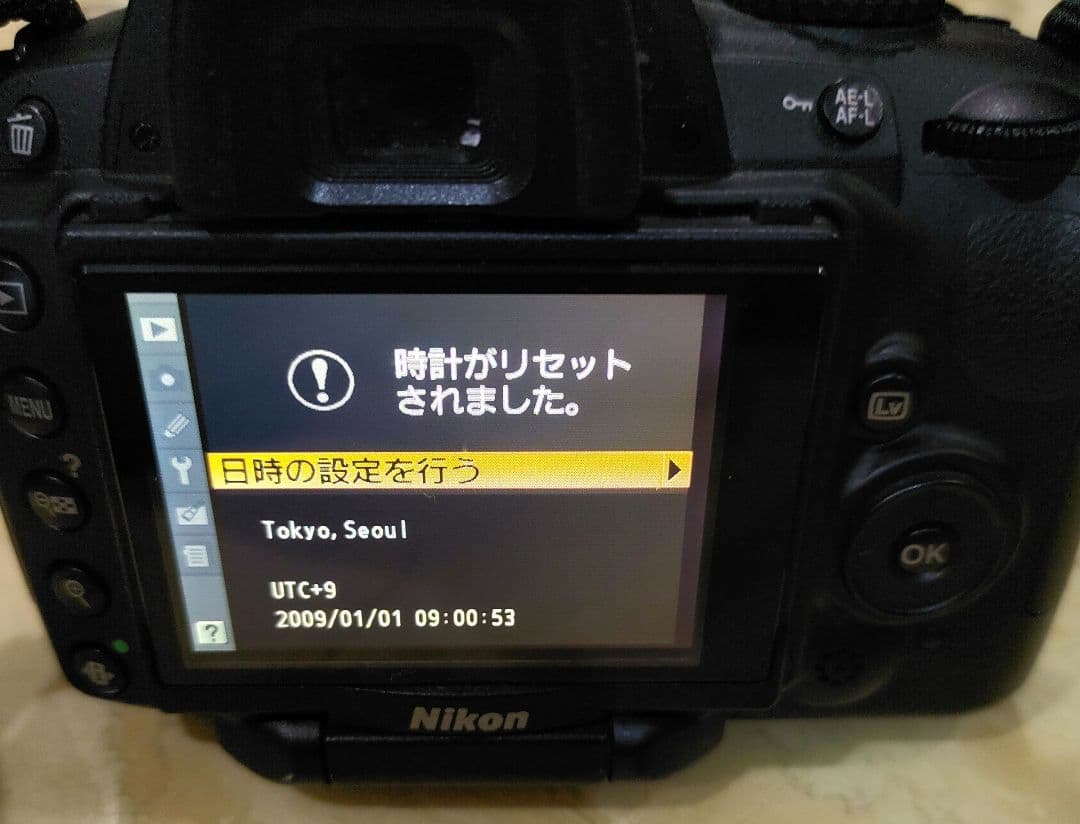 【美品】ニコン カメラ Nikon D5000　一眼レフ　動作確認済