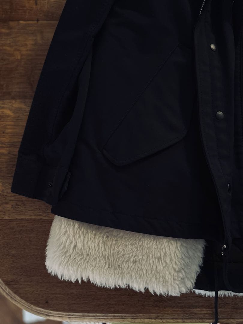 THE RERACSフリース裏地付きブラックネイビーコート