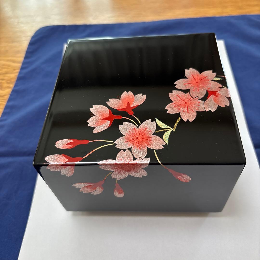 東京都伝統工芸士【大上博】作 江戸漆器 飾箱 花