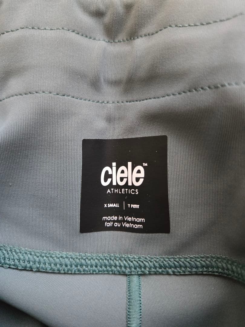 ciele athletics 陸上用マラソン用ロングタイツ　レディース