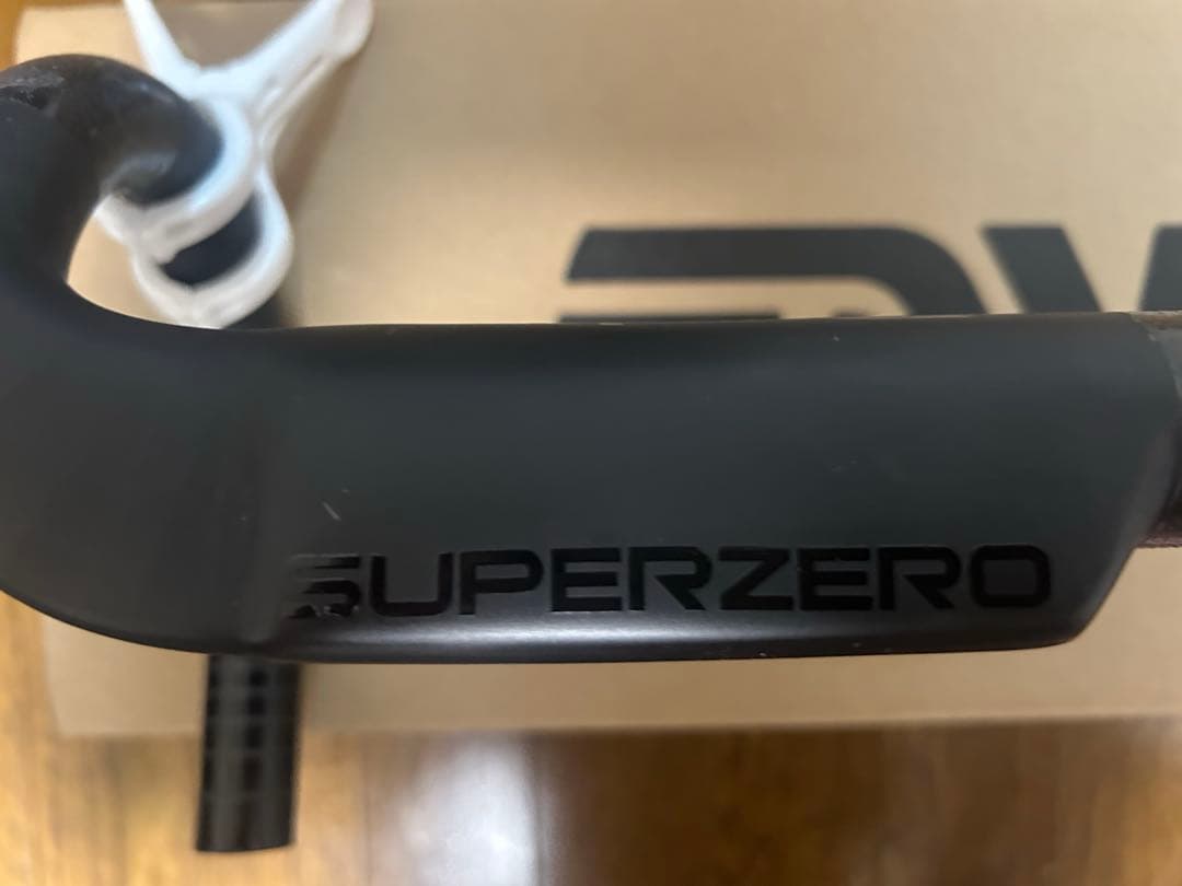 Deda SUPERZERO RS 400mm カーボンハンドル